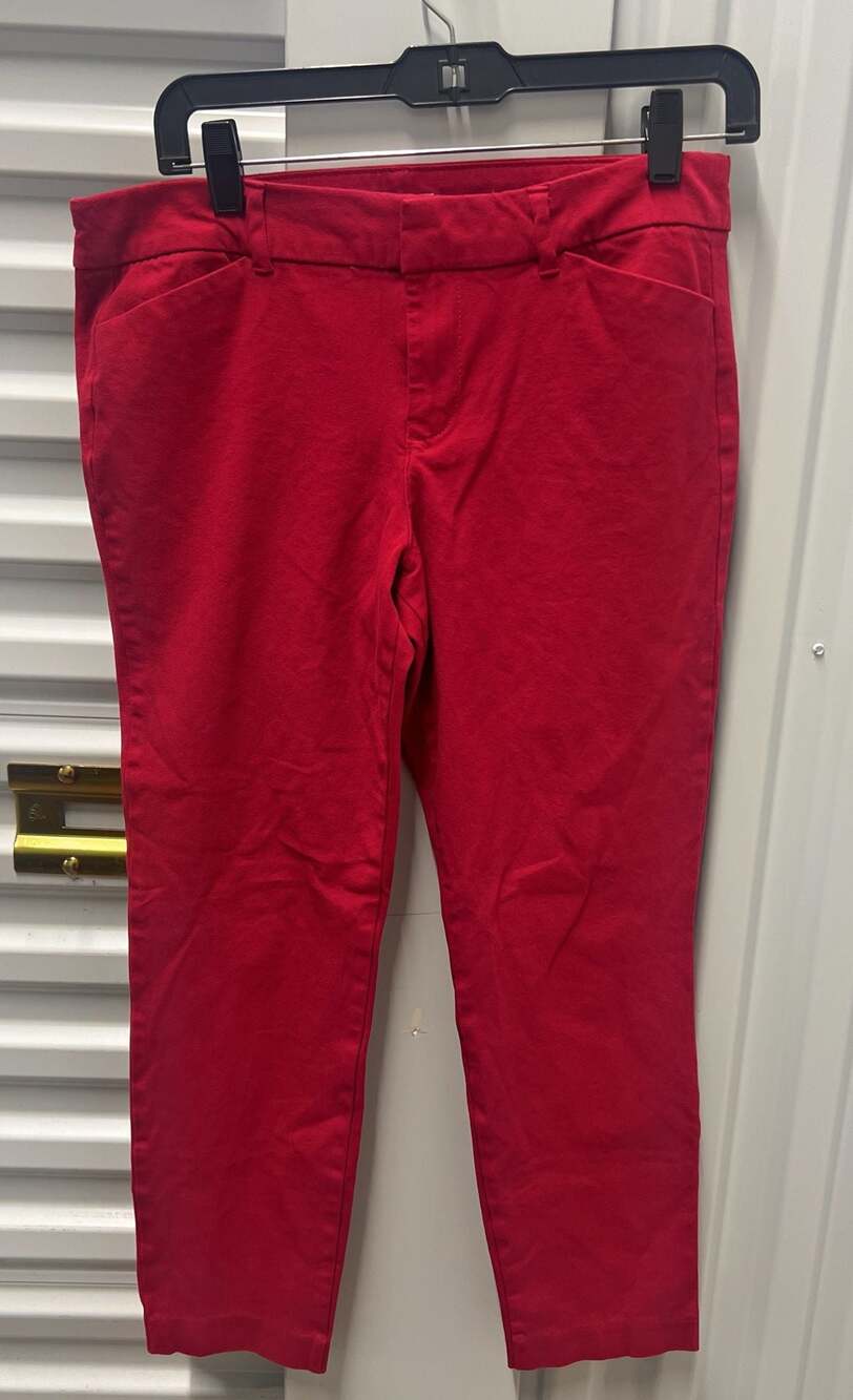 Old Navy Pixie Ankle Pants in Red